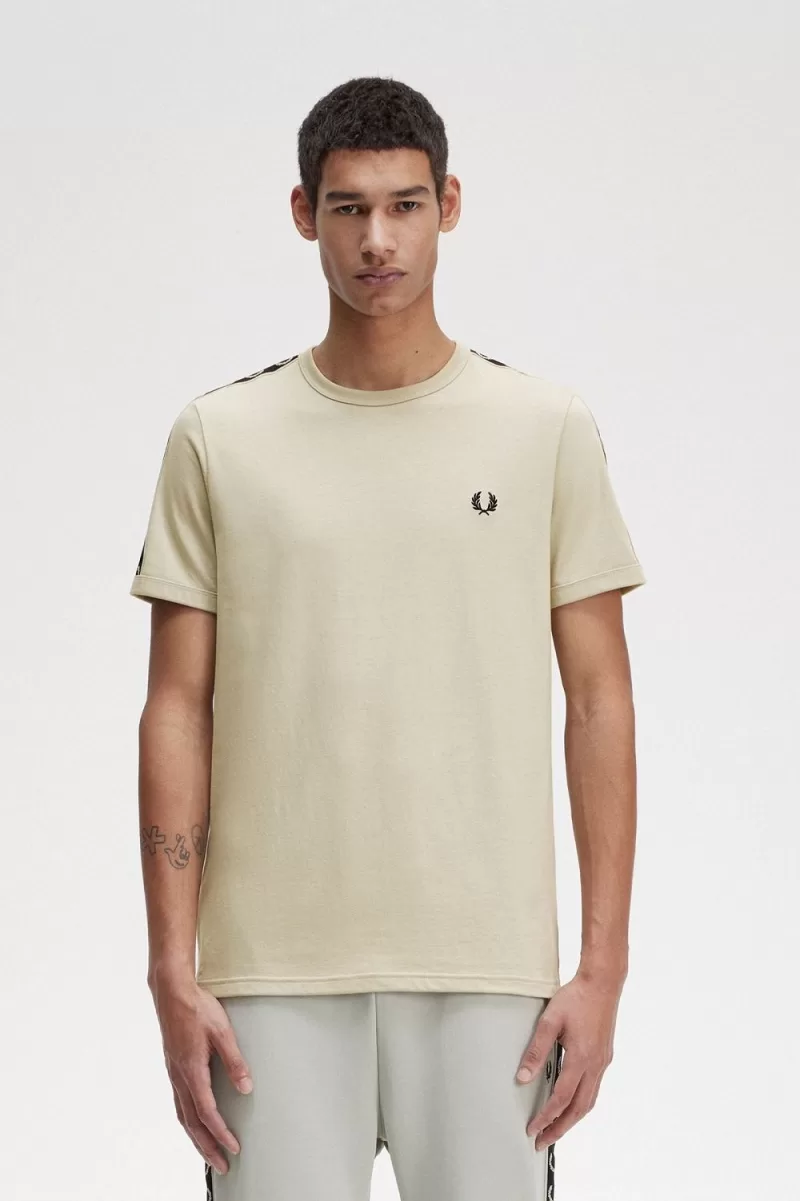 Fred Perry Contrast Tape Ringer Men’s T-Shirt Light Mint Black OBDZG6390 Fred Perry Contrast Tape Ringer Men’s T-Shirt Light Mint Black OBDZG6390