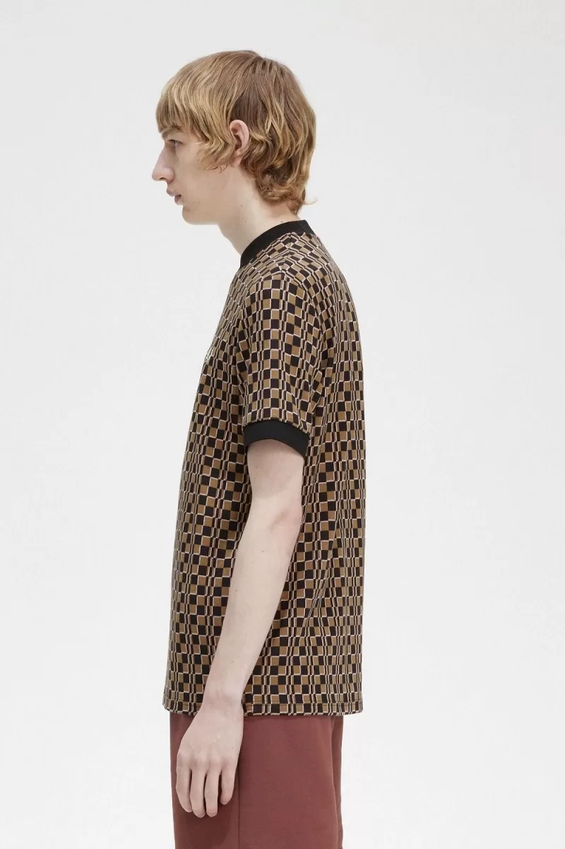 Fred Perry Glitch Chequerboard Mens TShi 90 1 ZOOM - Fred Perry Glitch Chequerboard Men's T-Shirt Brown Navy XSKQD5630
