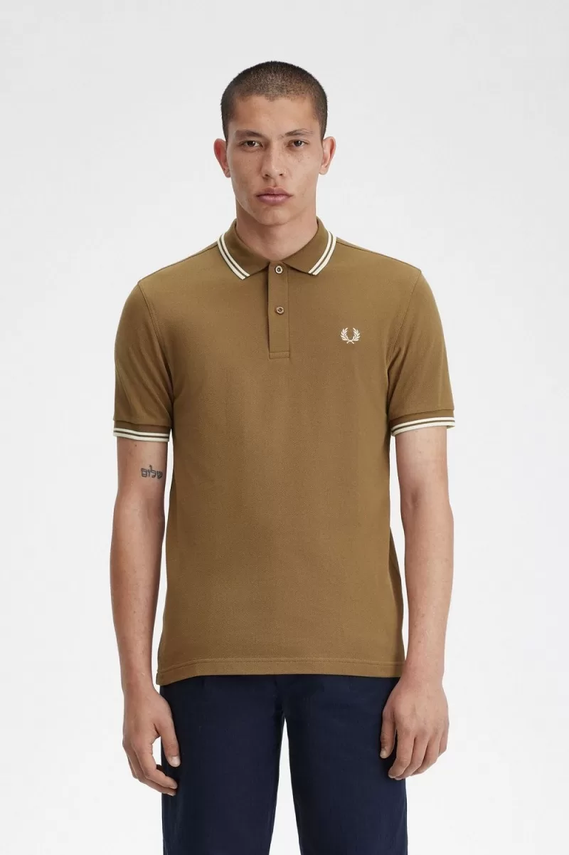 Fred Perry M3600 Men’s Shirt Brown Snow White Beige SMDJA1930 Fred Perry M3600 Men’s Shirt Brown Snow White Beige SMDJA1930