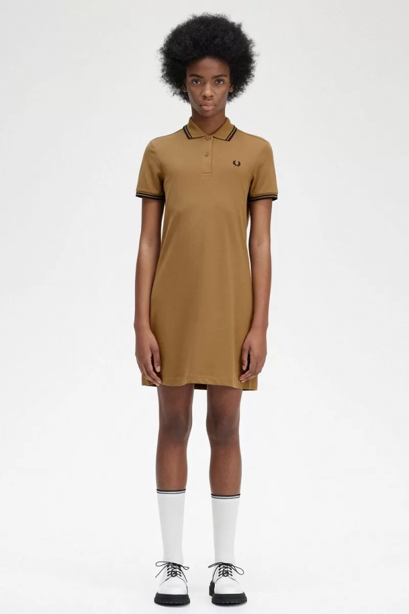 Fred Perry Twin Tipped Shirt Womens Dres 954 ZOOM 1 - Fred Perry Twin Tipped Shirt Women's Dress Brown APYRB7516
